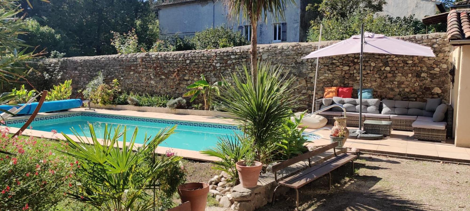 St Jean Du Gard : Spacious Apartment With Use Of Pool Saint-Jean-du-Gard Dış mekan fotoğraf